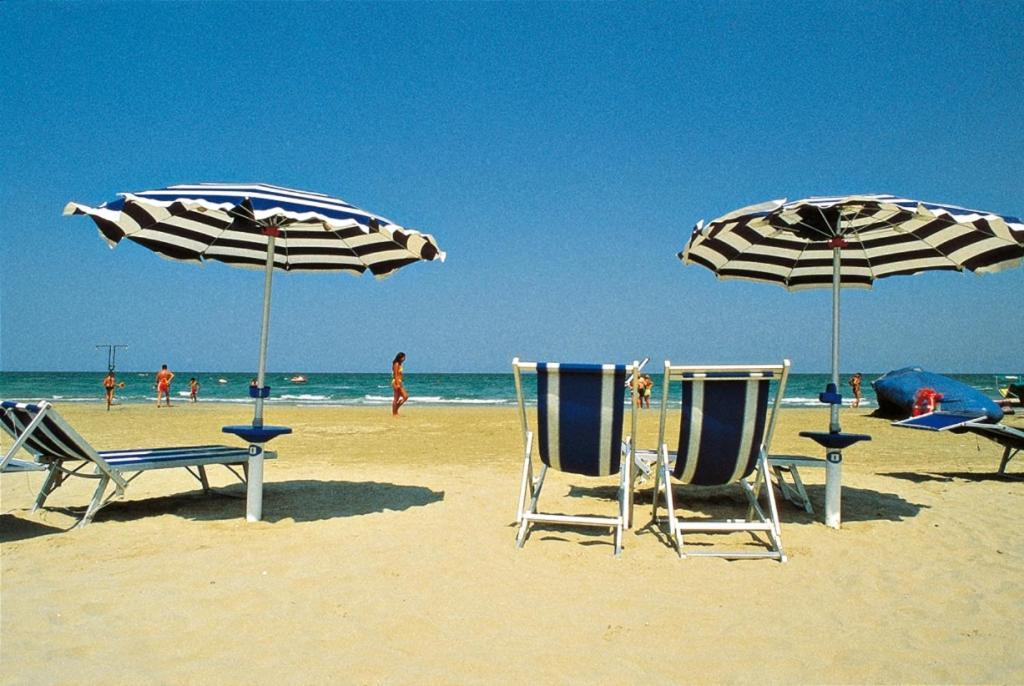 Villaggio Camping Europa Sottomarina Bagian luar foto